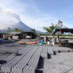 Building materials from volcanic sand